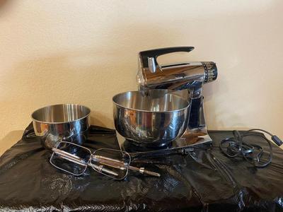 SUNBEAM STAND MIXER