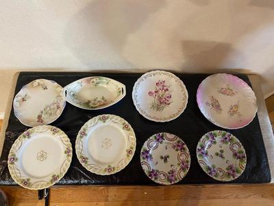 A VARIETY OF BONE CHINA