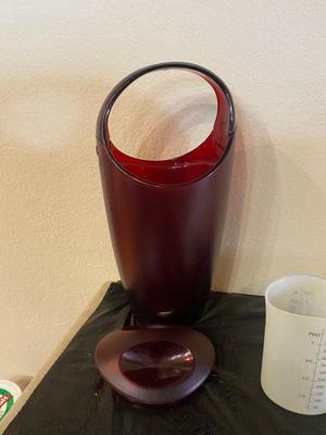 TUPPERWARE, AND OTHER PLASTIC WARES