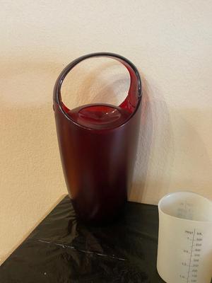 TUPPERWARE, AND OTHER PLASTIC WARES