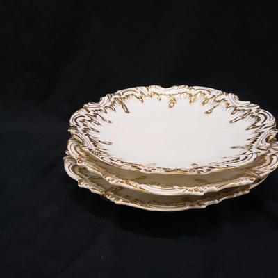 24 Pieces of Limoges, Hutschenreuther, Herend Hungary Gold & White China (1050-KD)