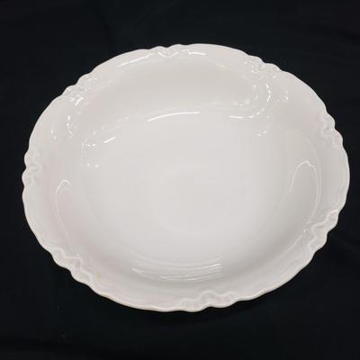 24 Pieces of Limoges, Hutschenreuther, Herend Hungary Gold & White China (1050-KD)