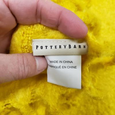 Five Blankets-Pottery Barn, Lands End, Kennebunk Weavers & Mantas Ezcaray (1018FL-KD)