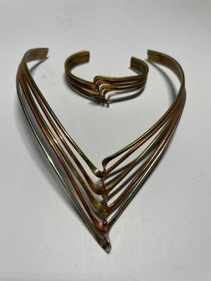 Tricolor mixed metal collar necklace & bracelet