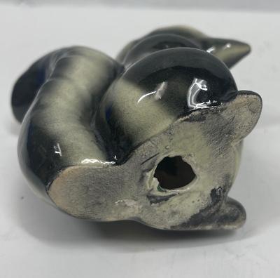 Rare Skunk Figurines De Lee California Pottery Walt Disney Flower friend of Bambi 1940’s Enesco Boxing Skunks
