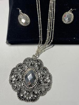 NIB Avon jewelry