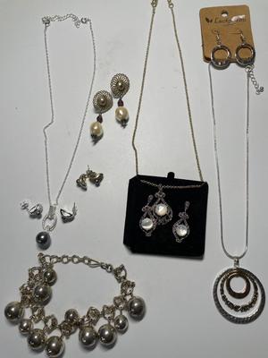 Silver tone jewelry