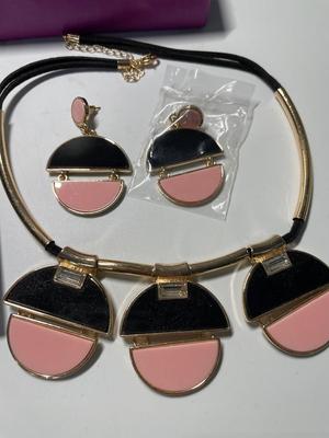 Jewelry sets