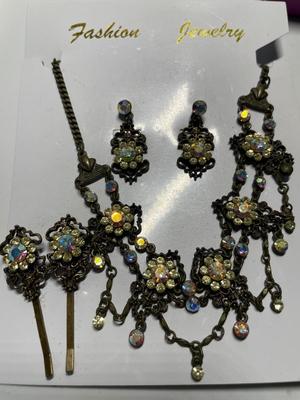 Jewelry sets