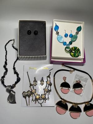 Jewelry sets