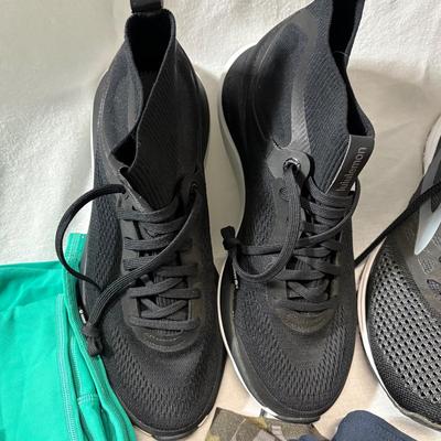 Lululemon, Lilla P, Brooks, & More Women’s Activewear (1018CL-ES)