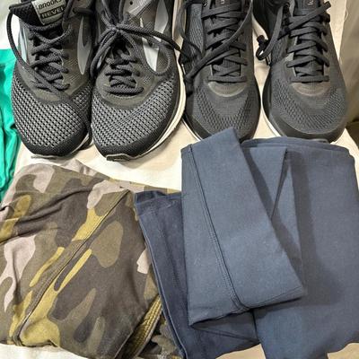 Lululemon, Lilla P, Brooks, & More Women’s Activewear (1018CL-ES)