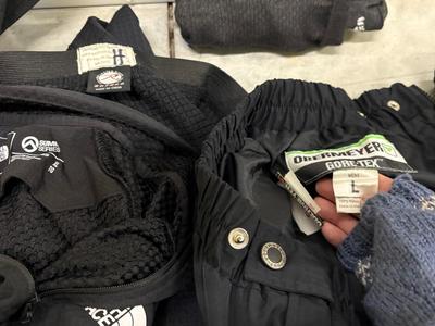 Obermeyer, Patagonia, North Face, REI, Rossignol, LL Bean, & More Mixed Adult & Youth Ski Clothes (1018CL-ES)