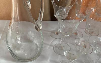 Hand blown decanter w/Etched design w/wine and juice glasses/dessert dishes