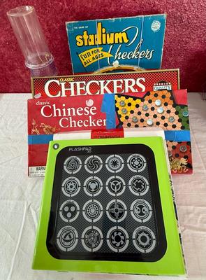 Chinese Checkers plus