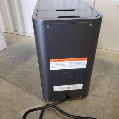 NIB Café Affetto Automatic Espresso Machine + Frother (1050B-KD)