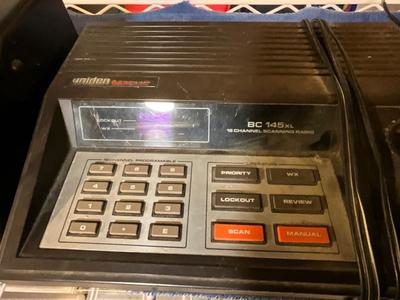 Bearcat scanning radio and Uniden scanning radio