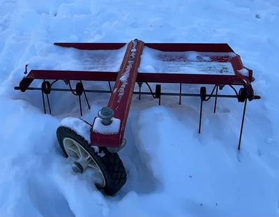 Small thrasher for push lawn mower