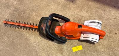 Black and Decker Hedge Trimmer