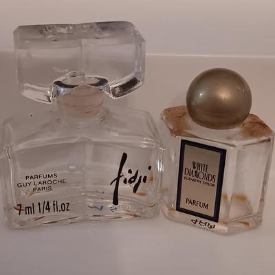 LOT 276: Fenton Milk Glass Boot, Anais Anais R. Royale Paris Vintage Ceramic Bottle, Jardine de Bagatelle 4 fl oz Bottle & More