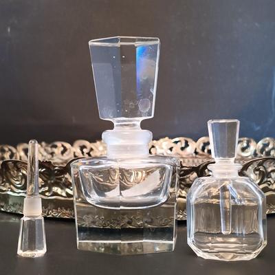 LOT 276: Fenton Milk Glass Boot, Anais Anais R. Royale Paris Vintage Ceramic Bottle, Jardine de Bagatelle 4 fl oz Bottle & More