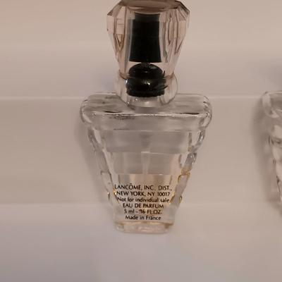 LOT 276: Fenton Milk Glass Boot, Anais Anais R. Royale Paris Vintage Ceramic Bottle, Jardine de Bagatelle 4 fl oz Bottle & More