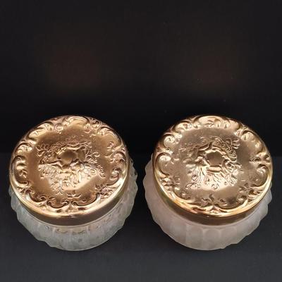 LOT 277: Vintage Estée Lauder Azurée Green Jars and Re-Nutriv Jars, Glass Eye Cup, Apothecary Jar, Vintage Hand Bag & More