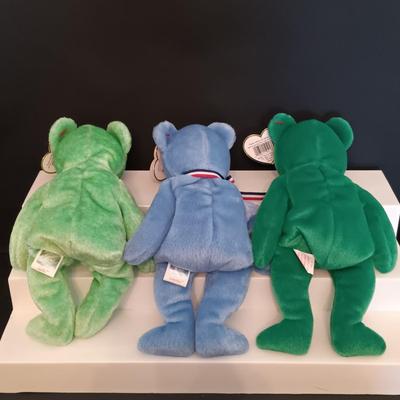 LOT 278: Collection of Vintage Beanie Babies