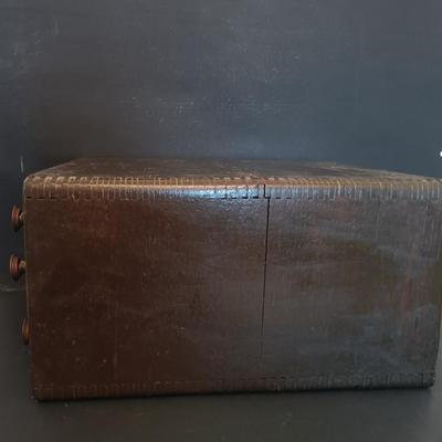 LOT 282: Antique Corticelli 3-Drawer Spool Cabinet