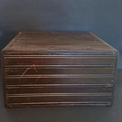 LOT 282: Antique Corticelli 3-Drawer Spool Cabinet