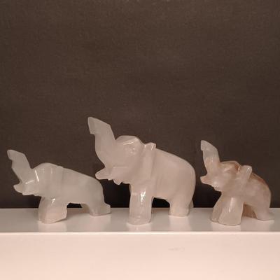 LOT 285: Miniature Stone and Metal Elephant Figurines