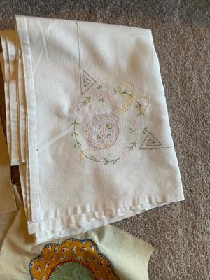EMBROIDERED QUILT SQUARES