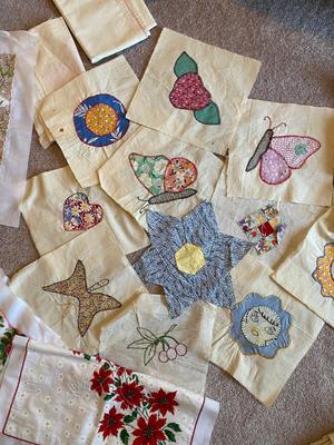 EMBROIDERED QUILT SQUARES
