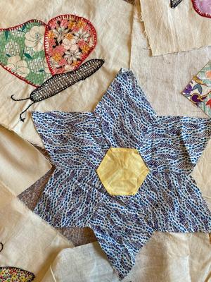 EMBROIDERED QUILT SQUARES