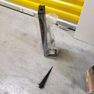 Four NIB Hampton Bay LED Pathway Lights (1050-SD)