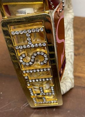 Vintage Fashion Purse Lot - silver, gold, cream vintage shoulder / hand bags
