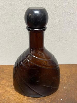 Brown Glass 375ml Godiva Chocolate Liquer Bottle Concentric Diagonal Slash Lines Oval Bottom