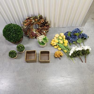 Faux Flowers, Potted Topiary and Dried Wreath (2058F-KD)