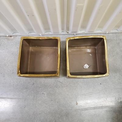 Faux Flowers, Potted Topiary and Dried Wreath (2058F-KD)