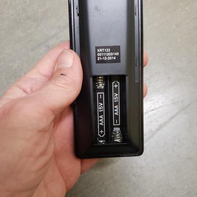 Vizio 32" TV W/Remote & Magnavox DVD Player W/Remote (1020FL-KD)