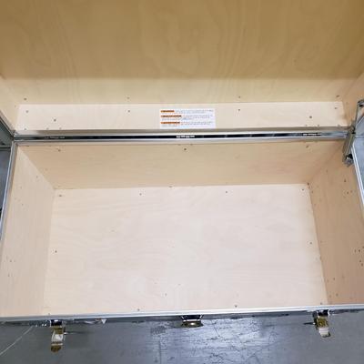 Traveling Trunk W/Two Caster Wheels (1020FL-KD)