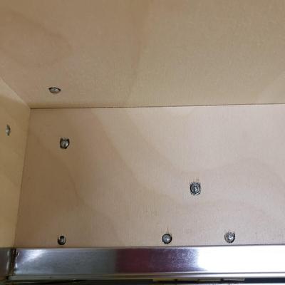 Traveling Trunk W/Two Caster Wheels (1020FL-KD)