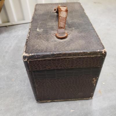 Antique Baskets, Ledger, Oiler and More (2058F-KD)