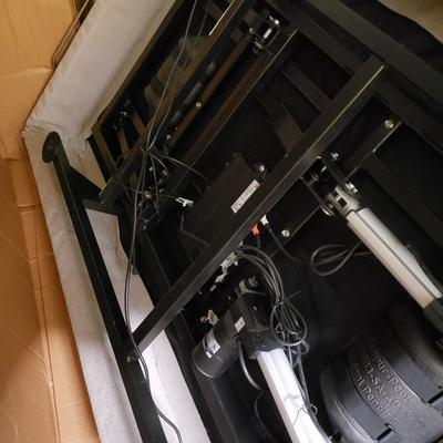 Tempur-Pedic Split King Adjustable Bed (2058-KD)