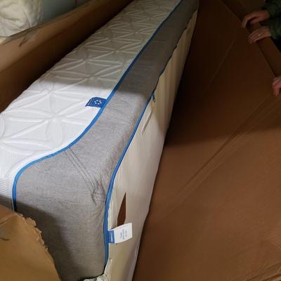 Tempur-Pedic Split King Adjustable Bed (2058-KD)