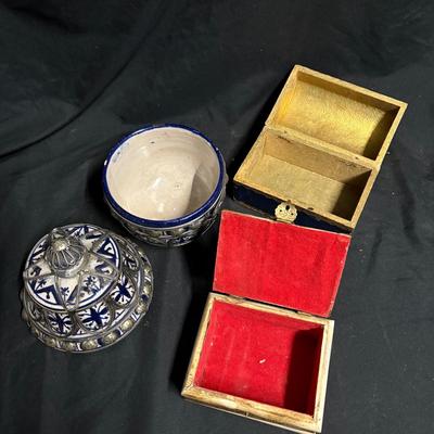 Decorative Boxes, Jar & Figurine (1020FR-ES)