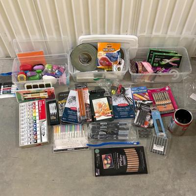 Huge Mixed Fine Art & Craft Supplies (2058F-ES)