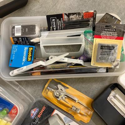 Huge Mixed Fine Art & Craft Supplies (2058F-ES)