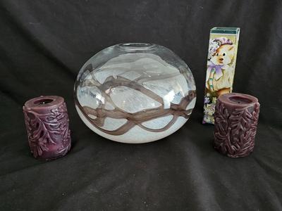 Large art deco glass bowl / vase - vase with bear on it and two candles