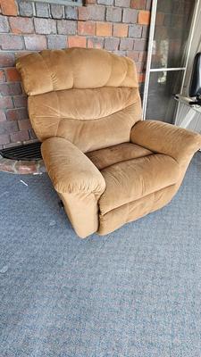 Nice brown recliner